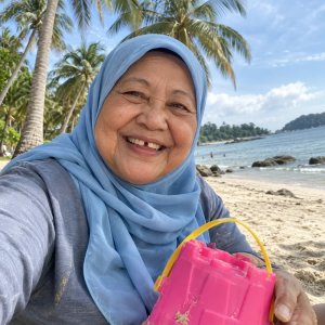 Mak Ton